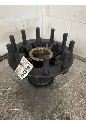 VOLVO  Hub