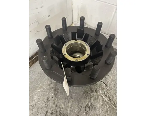 VOLVO  Hub