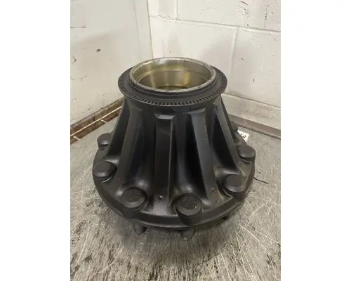 VOLVO  Hub