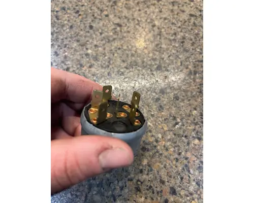 VOLVO  Ignition Switch