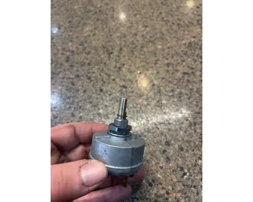 VOLVO  Ignition Switch