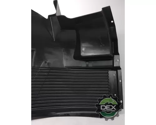 VOLVO  Inner Fender