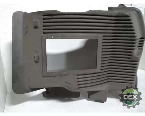 VOLVO  Inner Fender