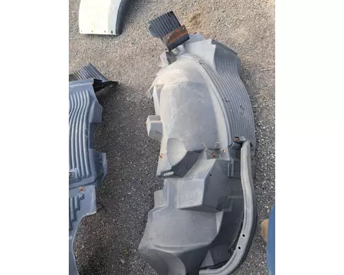 VOLVO  Inner Fender