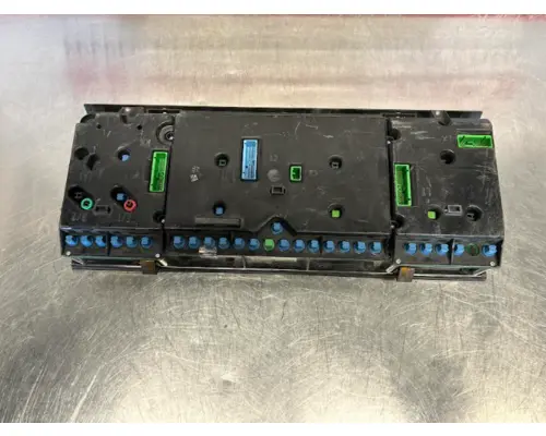VOLVO  Instrument Cluster
