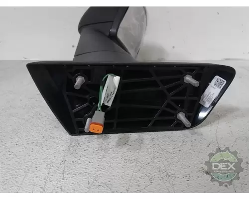 VOLVO  Mirror (Side View)