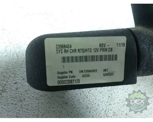 VOLVO  Mirror (Side View)