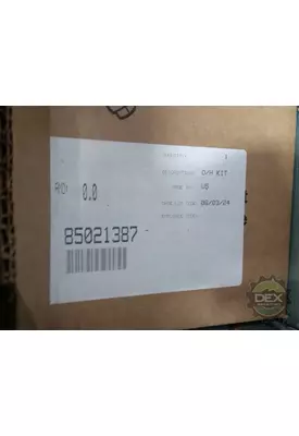 VOLVO  Piston