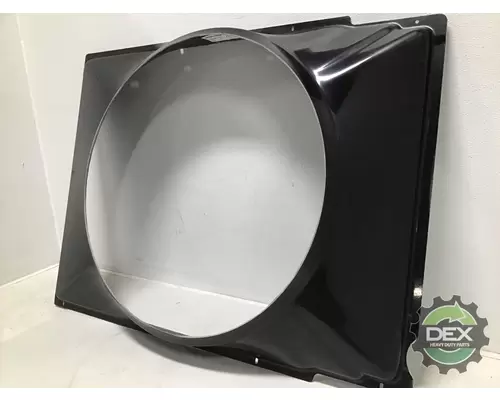 VOLVO  Radiator Shroud