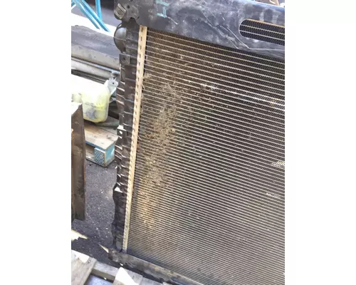 VOLVO  Radiator