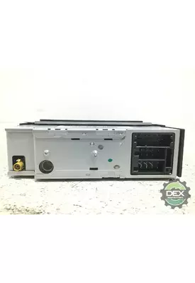 VOLVO  Radio
