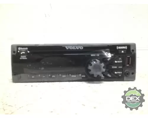 VOLVO  Radio