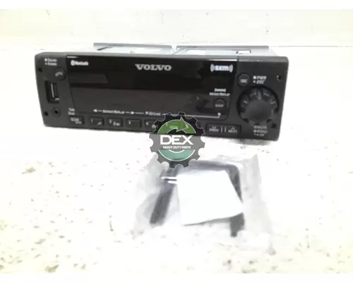 VOLVO  Radio