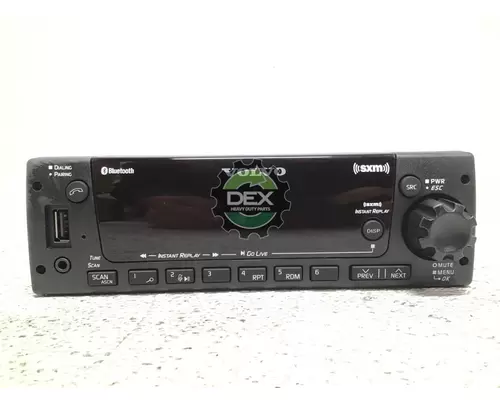 VOLVO  Radio