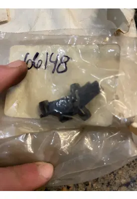 VOLVO  Retainer