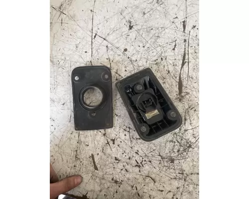 VOLVO  Side Marker Lamp, Rear