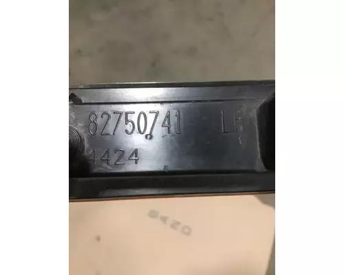 VOLVO  Side Marker Lamp