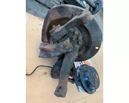 VOLVO  Spindle  Knuckle, Front