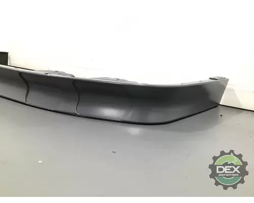 VOLVO  Spoiler, Front