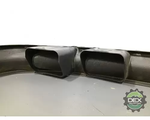 VOLVO  Spoiler, Front