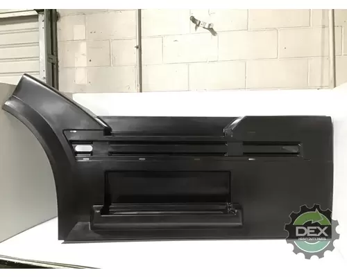 VOLVO  Spoiler, Front