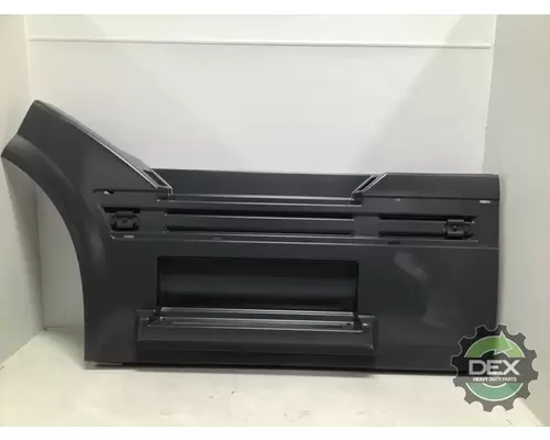VOLVO  Spoiler, Front