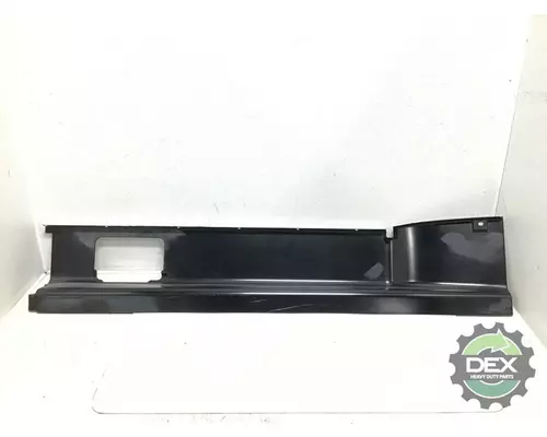 VOLVO  Spoiler, Front