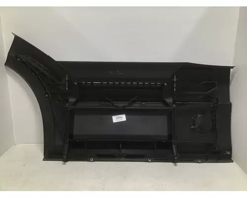 VOLVO  Spoiler, Front