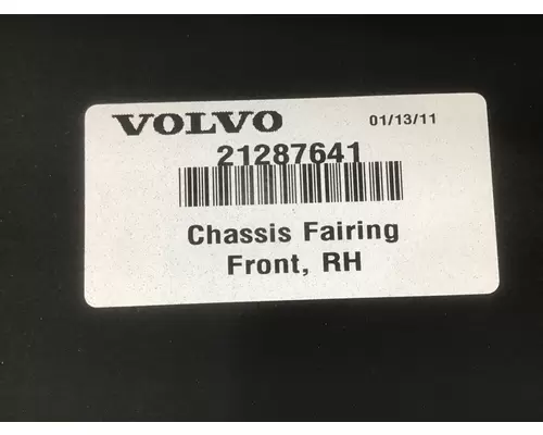 VOLVO  Spoiler, Front