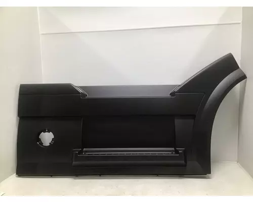 VOLVO  Spoiler, Front