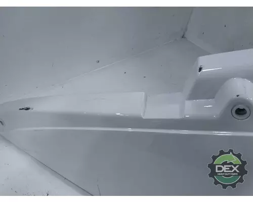 VOLVO  Spoiler, Front