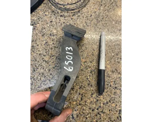 VOLVO  Steering Column