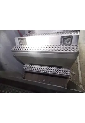 VOLVO  Step