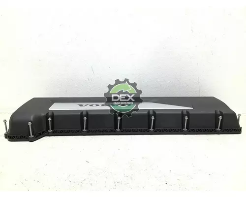 VOLVO  Valve Cover
