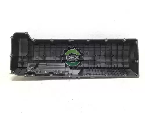 VOLVO  Valve Cover