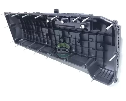 VOLVO  Valve Cover