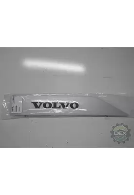 VOLVO  Valve Cover