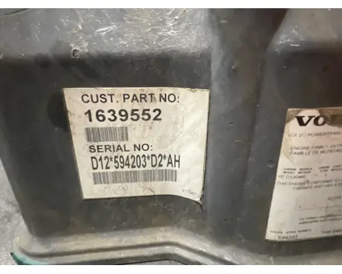 VOLVO  Valve Cover