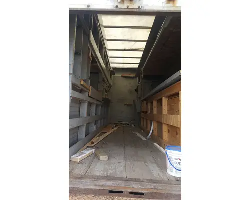 Van Bodies 18.5 Body  Bed
