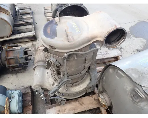 DPF (Diesel Particulate Filter) VOLVO/GMC/WHITE VNL Michigan Truck Parts