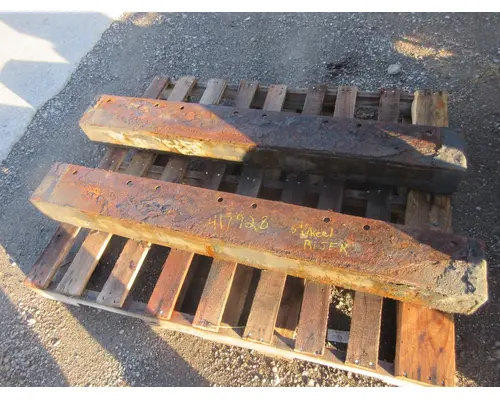 Fifth Wheel VOLVO/GMC/WHITE VNL Michigan Truck Parts