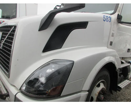 Hood VOLVO/GMC/WHITE VNL Michigan Truck Parts