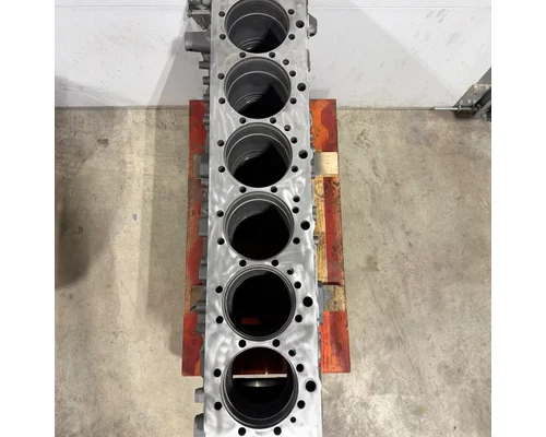 Volvo/Mack D13/MP8 Cylinder Block