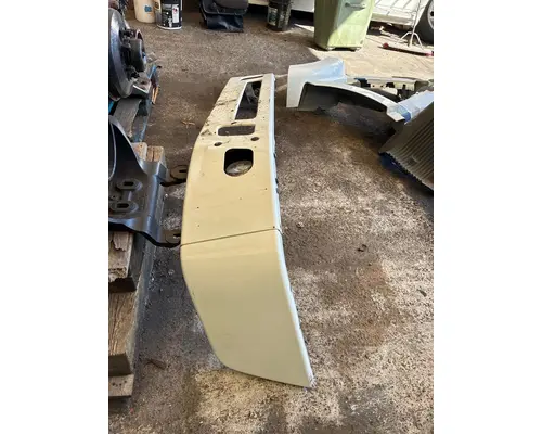Bumper Assembly, Front VOLVO TRUCK  Usa Trade &amp; Exports Inc