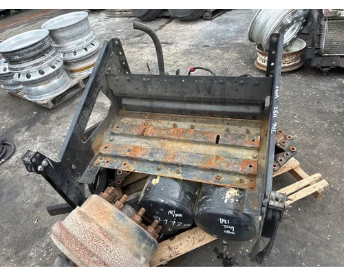 Battery Box VOLVO TRUCK VNL Usa Trade &amp; Exports Inc