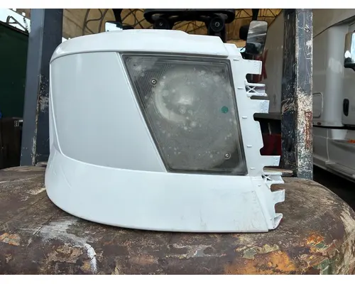 Bumper Assembly, Front VOLVO TRUCK VNL Usa Trade &amp; Exports Inc