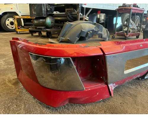 Bumper Assembly, Front VOLVO TRUCK VNL Usa Trade &amp; Exports Inc