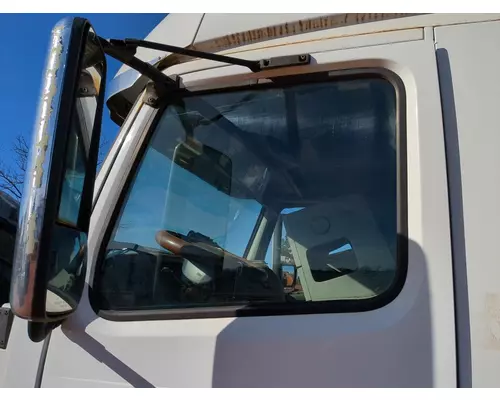 Door Glass, Front VOLVO TRUCK VNL Salvage City Inc.