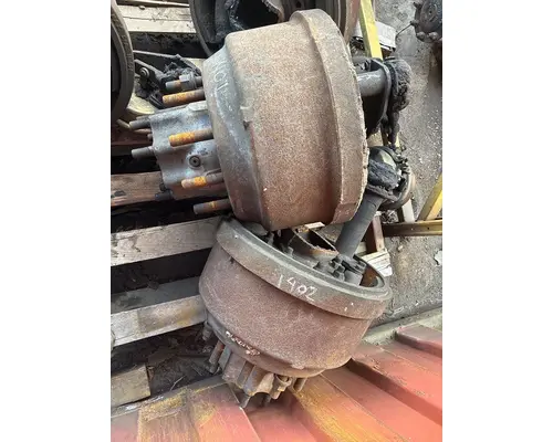 Hub VOLVO TRUCK VNL Usa Trade &amp; Exports Inc