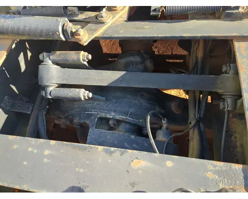 Rears (Front) VOLVO TRUCK VNL Salvage City Inc.
